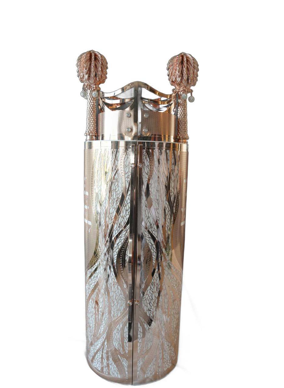 Rose-gold-tone carbon Torah case — Rear view